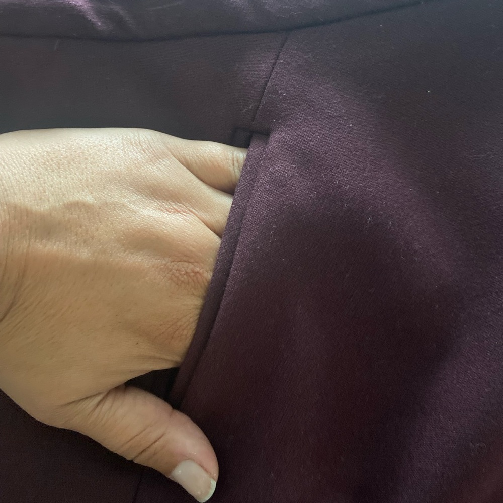Purple (dark) Skirt. Fits like a 4